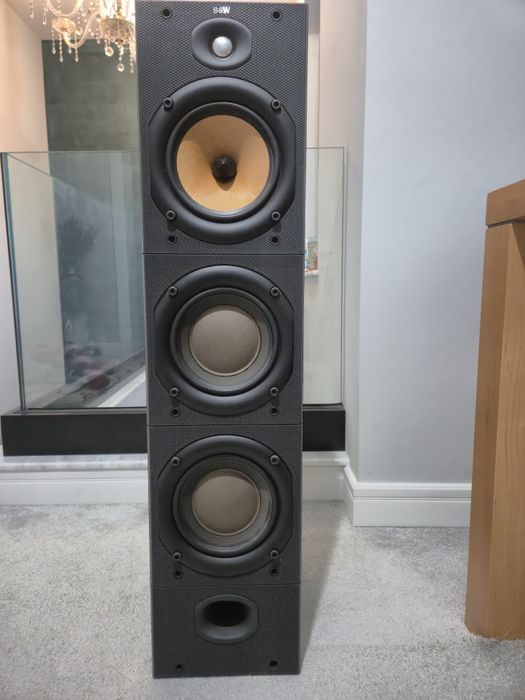 Boxe B&W DM 604 S2