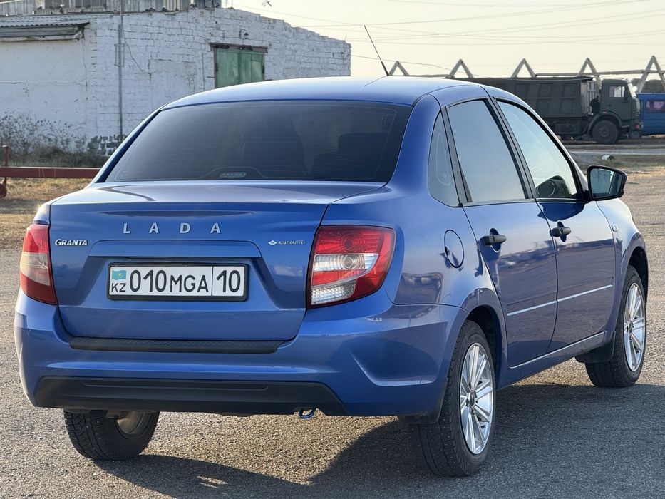 Лада Гранта 2020