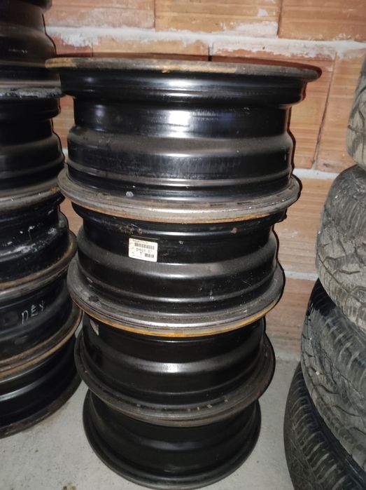 Стоманени джанти-15 цола за Пежо и Ситроен(4x108)