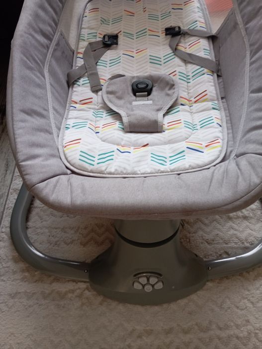 Продам шезлонг для новорожденных!