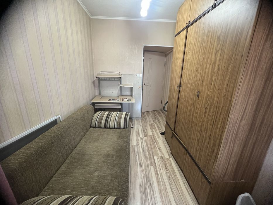 Продам Диван и стол компьютерный