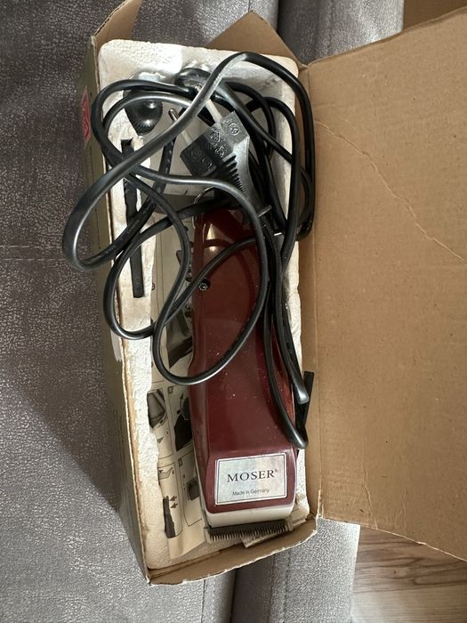 Машинка для стрижки волос moser