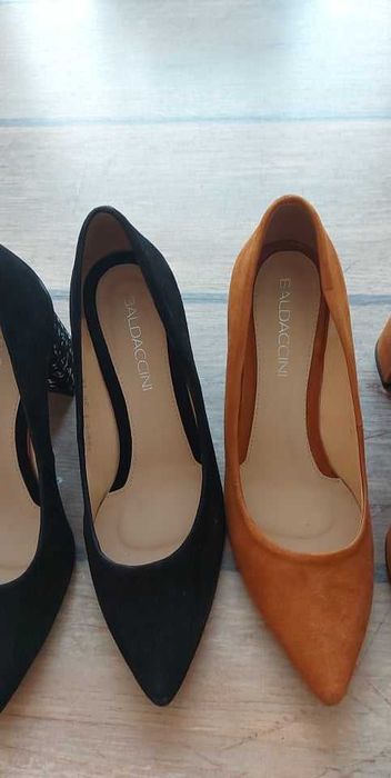 2 броя Естествена кожа велур 38 номер  Маркови обувки