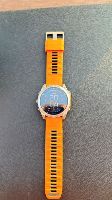 Продавам Garmin Fenix 8 AMOLED 51 mm – като нов!