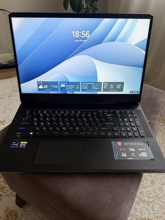 Ноутбук MSI Vector GP76HX