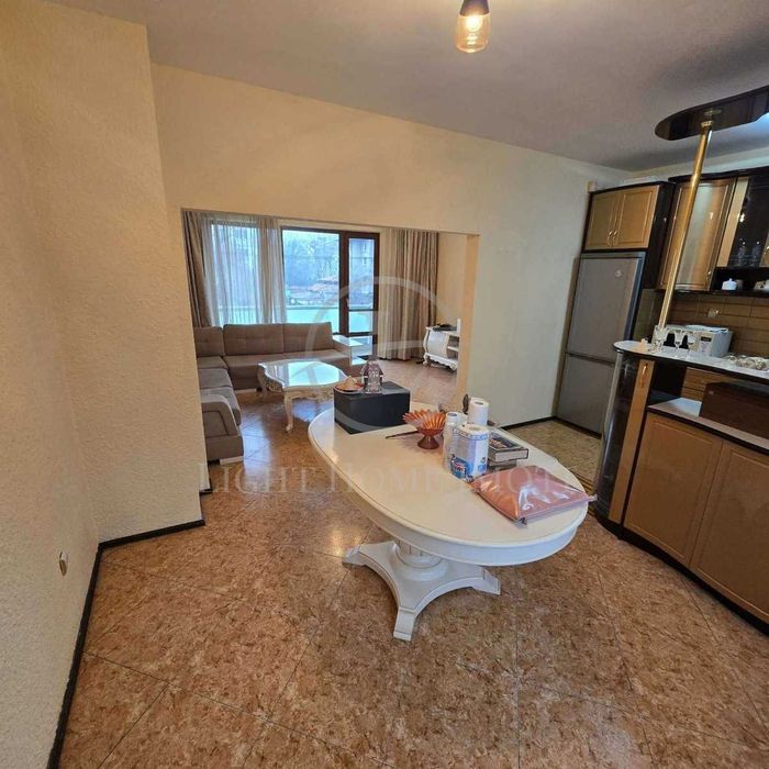 Продава се Тристаен апартамент в Пловдив, Кючук Париж - 92 кв.м за 1054 €/кв.м - Снимка #3