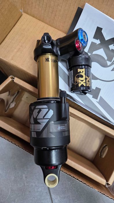 ЧИСТО НОВ Fox Float X2 Factory 2025 (185x50) Trunnion – Kashima