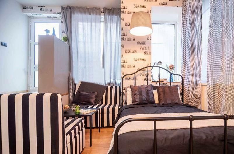 Дава се под наем Едностаен апартамент в София, Център - 30 кв.м за 400 € - Снимка #1