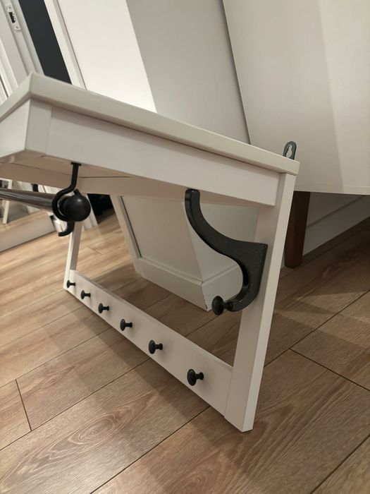 cuier suspendat cu bara