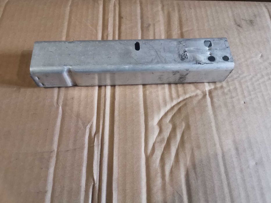 Конзола предна Mercedes E Class W213