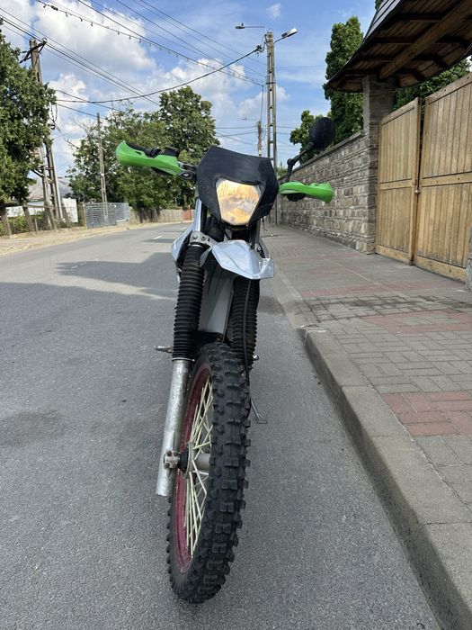 Motocicleta Beta Alp 4.0