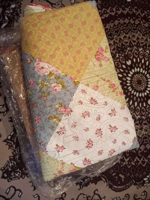 Продам накидку (плед)