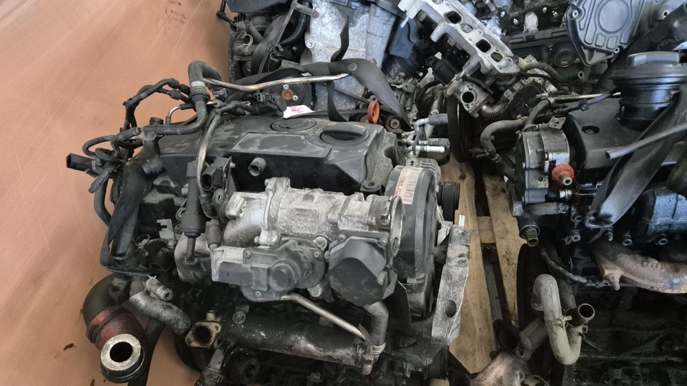 Vând injectoare passat BMP 2.0