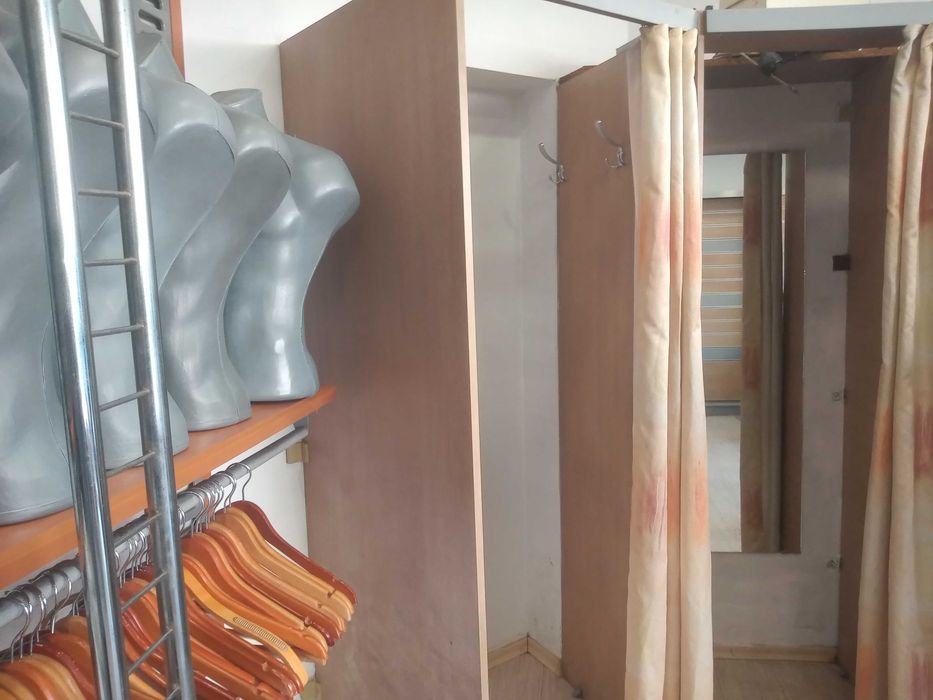 Дава се под наем Магазин в Варна, Център - 30 кв.м за 438.6 € - Снимка #6