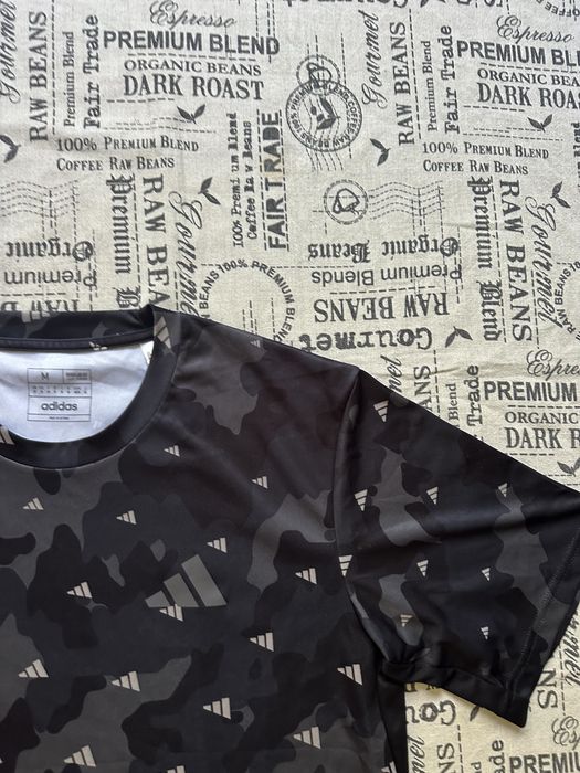 Adidas camouflage original тениска.M