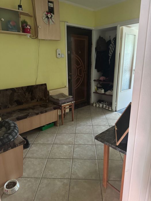 Vând apartament 3 camere Cisnadie