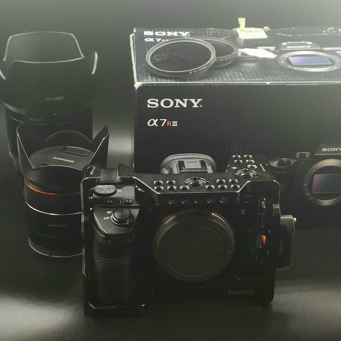 Sony A7R III + 2 обектива