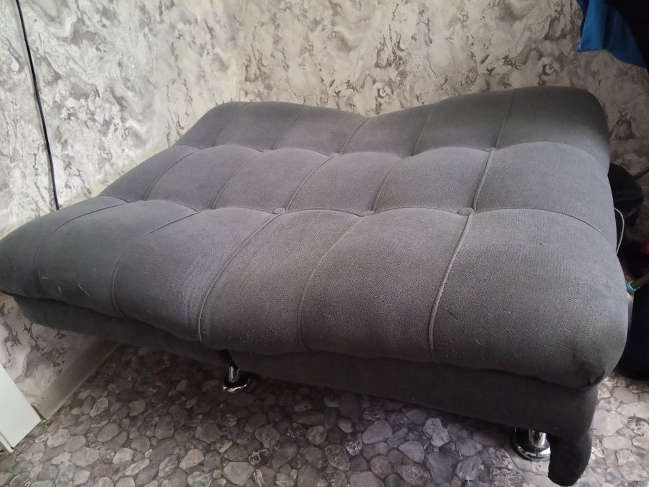 Два Кресла продам