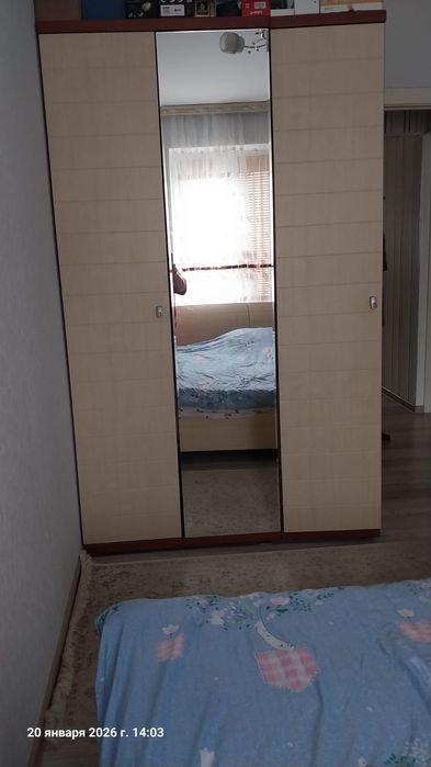 Продам спальный гарнитур