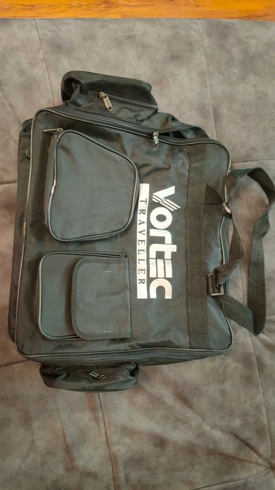 Сумка большая на ножках