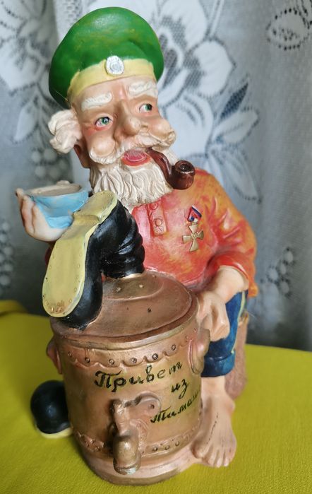 Статуэтка копилка Дед с самоваром