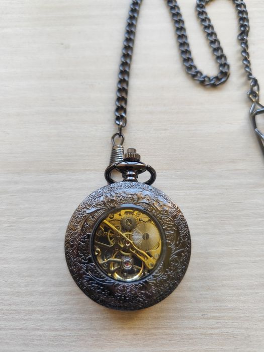 Механичен джобен часовник