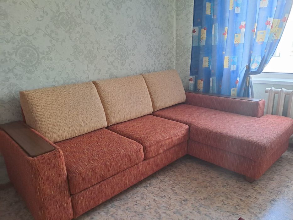 Магкий угловой диван