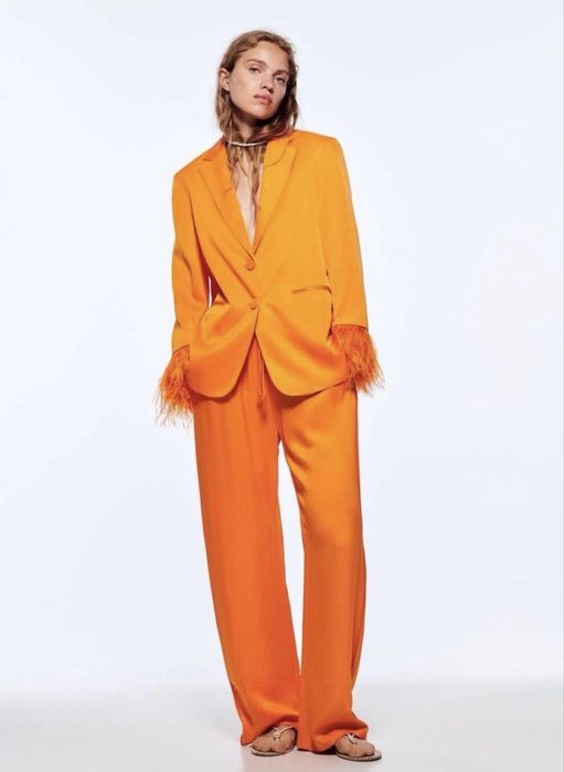 Костюмы Zara и Oysho