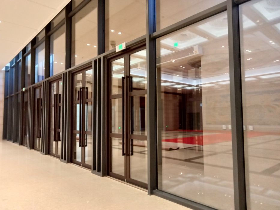 Профессиональная мойка окон