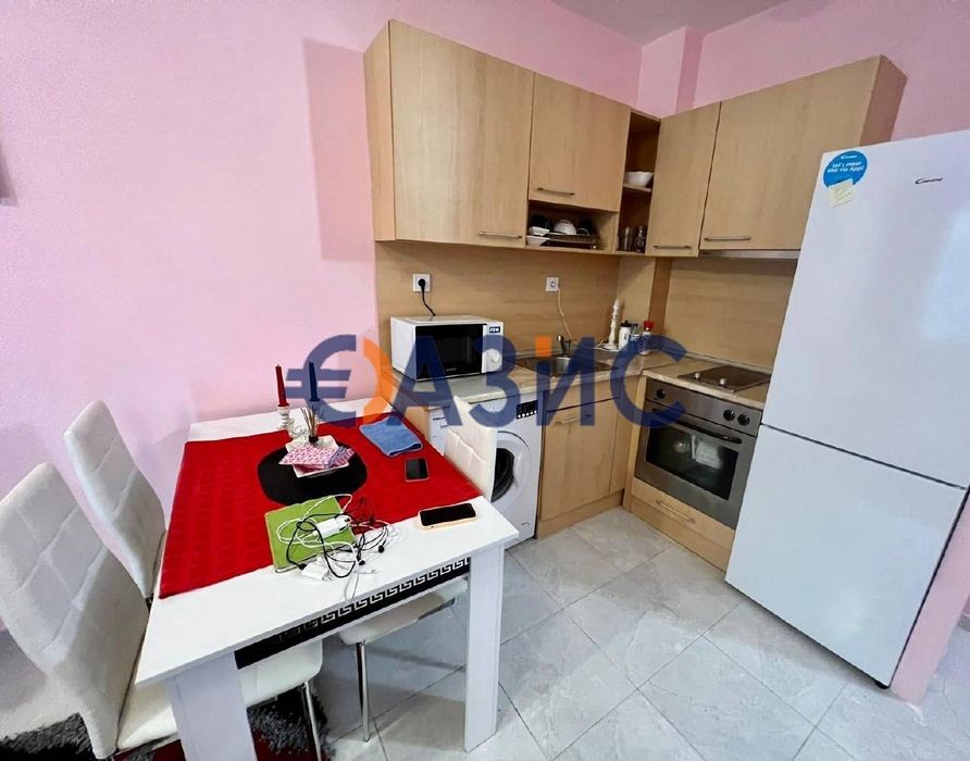 Продава се Двустаен апартамент в к.к. Слънчев бряг - 47 кв.м за 717 €/кв.м - Снимка #2
