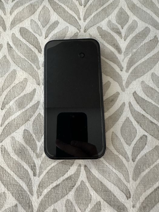 iPhone 15 black 128GB 85%