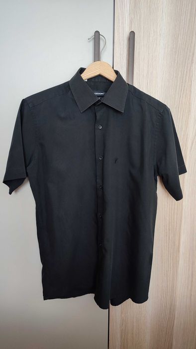 Мъжка риза TEODOR къс ръкав slim fit, цвят черен, размер M