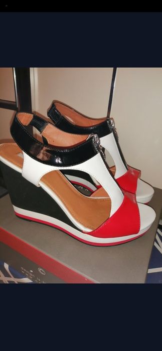 Босоножки 38 р Geox Италия