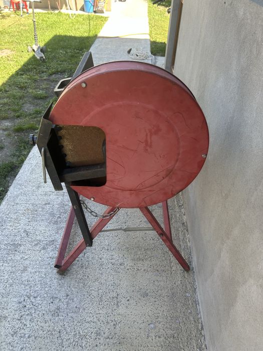 Circular basculant pentru taiat lemne de foc(made in Germany)