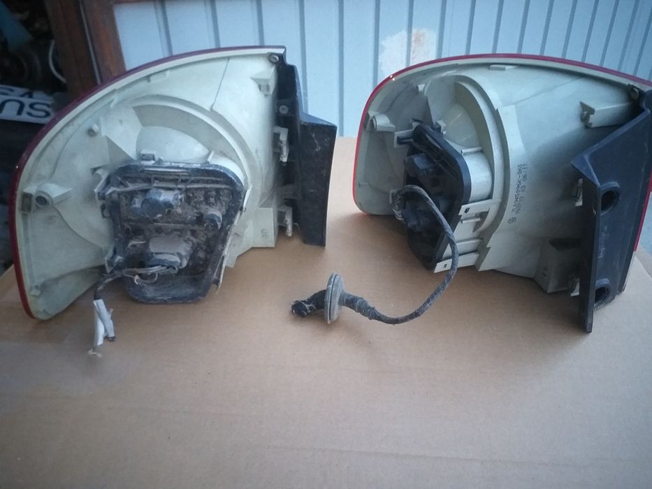 Tripla stop dreapta vw touareg 2004 2005 2006 2007