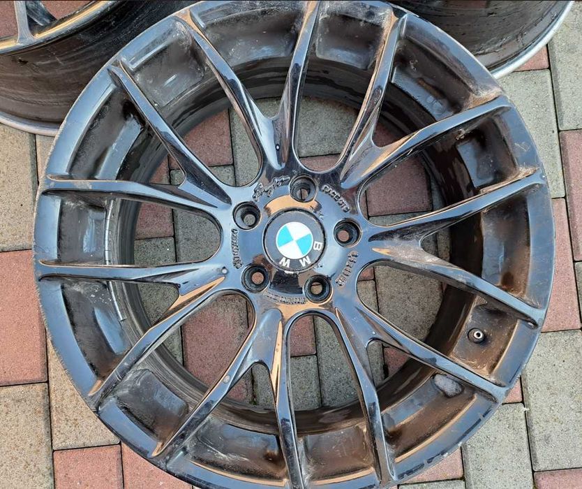 Jante BMW Seria 5 – 2 spate + 1 față