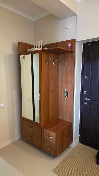 Шкаф в прихожую, коридор