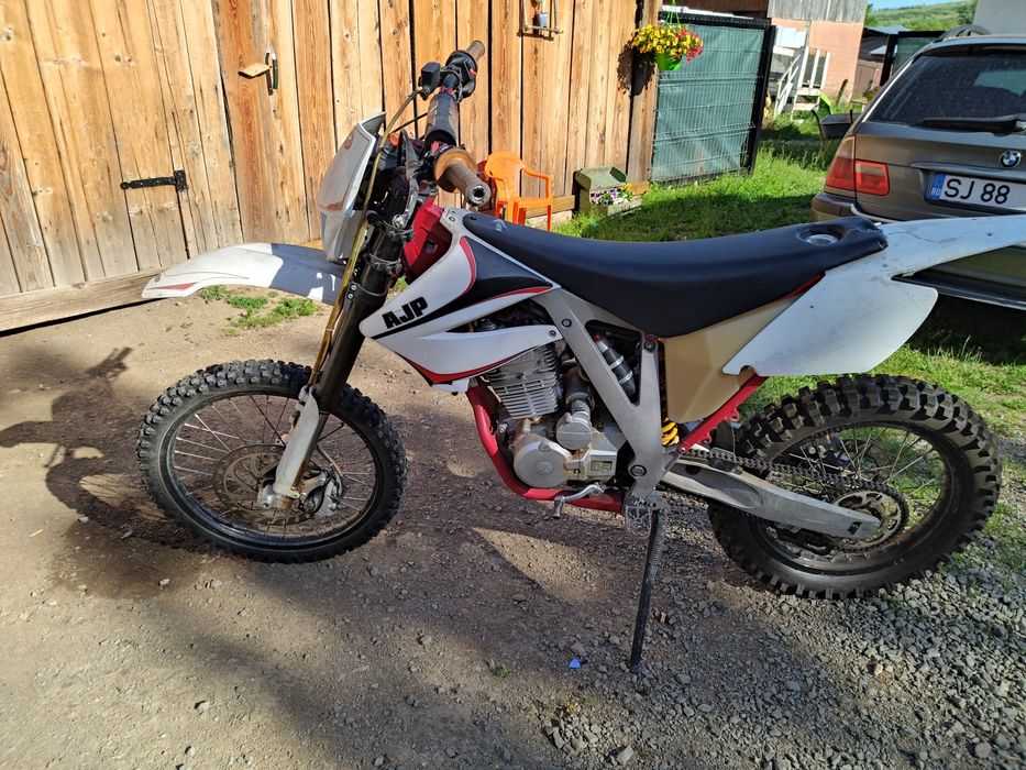 Motocros AJP  PZ 3 motor 125cc