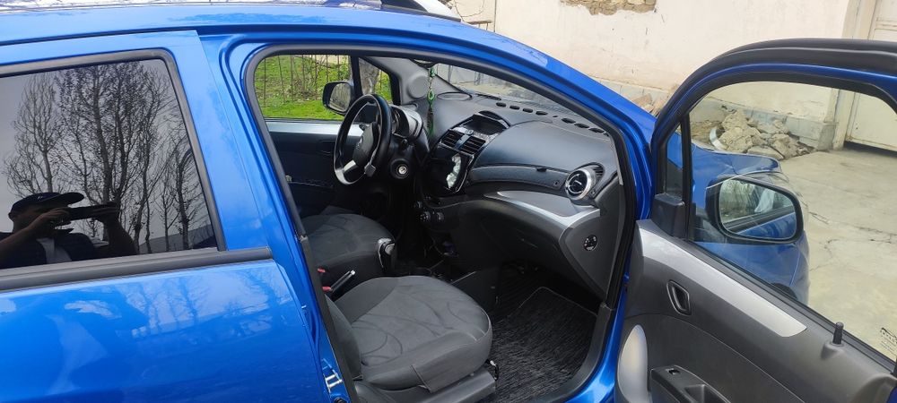 Спарк 4 евро автомат сотилади пробег 100 минг. Метан