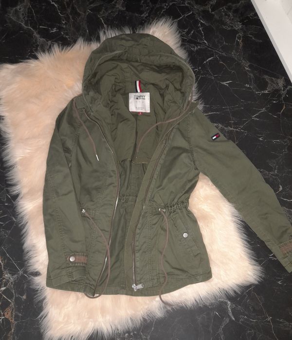 Geaca Tommy jeans mărimea 36