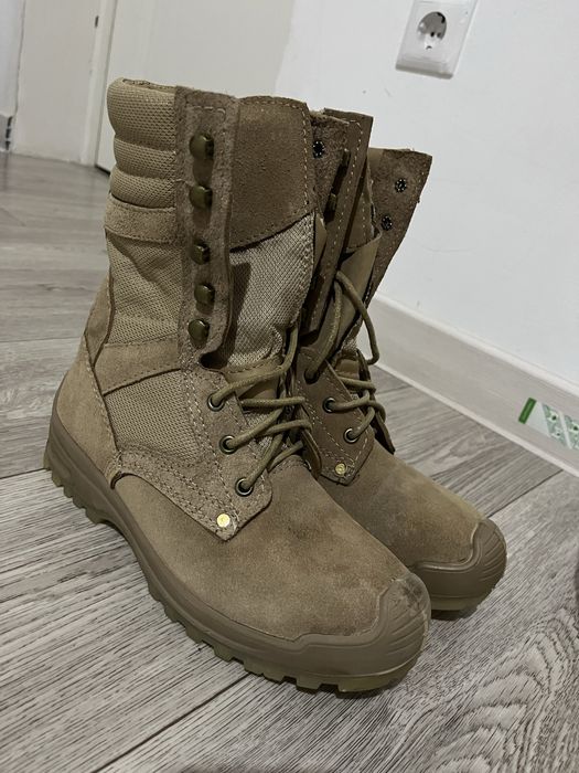 Берцы песончные