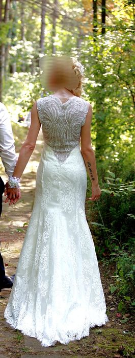 Уникална сватбена  рокля