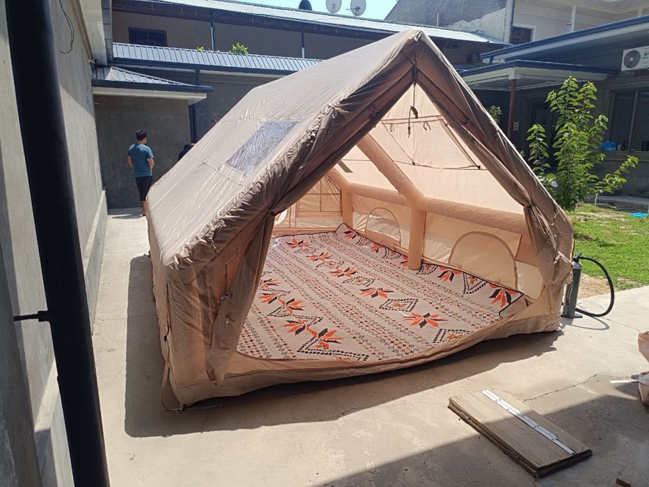 Надувная  Надувная Палатка кемпинговая Размеры: 300 × 400 × 200 см