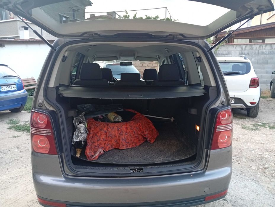 Продажба на автомобил VW Touran