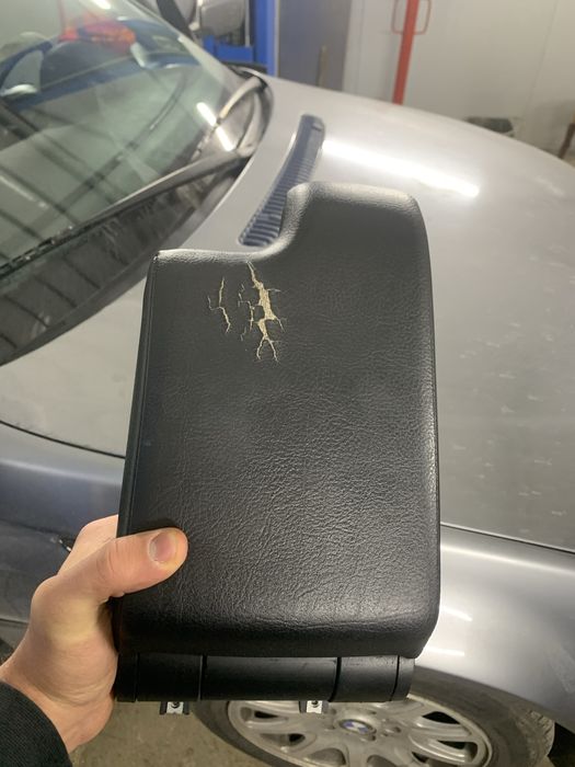 Подлакътник за бмв е46