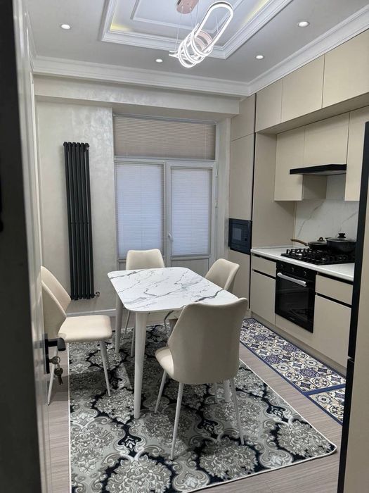 Аренда 2х комнатная квартира на улице Махтумкули