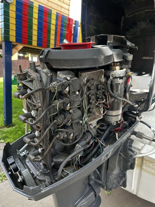 Motor barca MARINER magnum 4