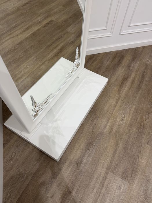Зеркало ручной работы