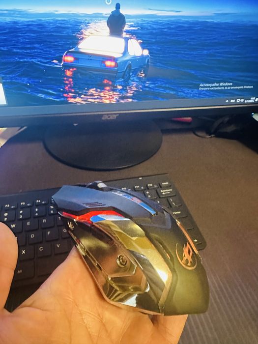 Безжична мишка и клавиатура