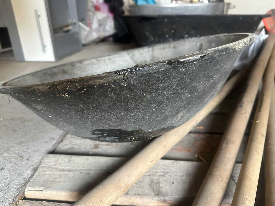 Казан чугунный б/у